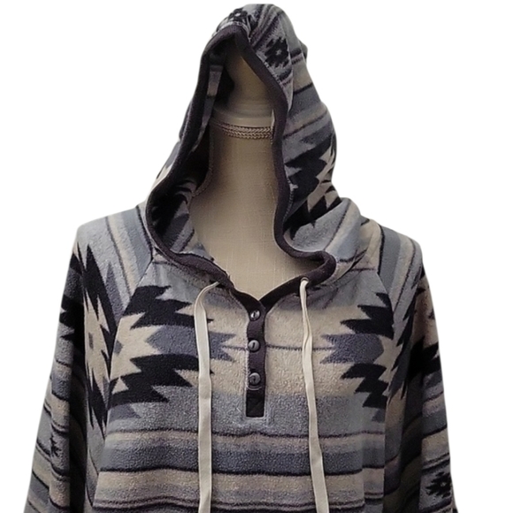 Cuddl Duds Oversize Aztec Pattern Hooded Sweater - Picture 2 of 5